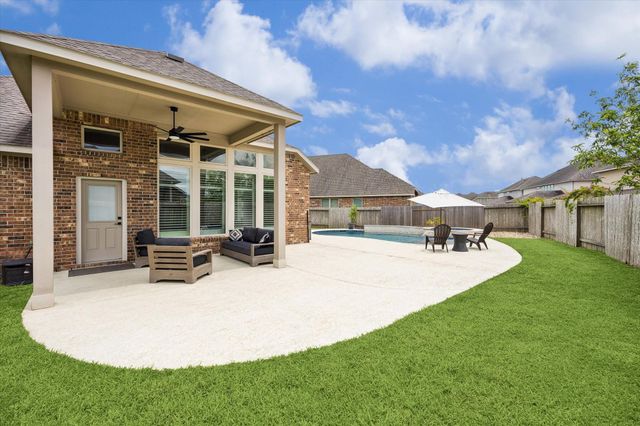 19102 Shoreside Terrace, Manvel, TX 77578