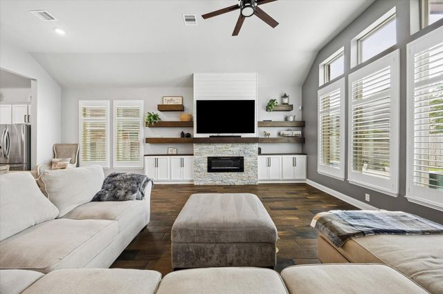 19102 Shoreside Terrace, Manvel, TX 77578