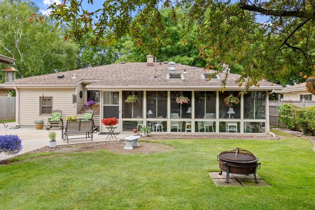 2821 S 18th STREET, Sheboygan, WI 53081