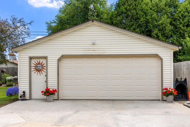 2821 S 18th STREET, Sheboygan, WI 53081