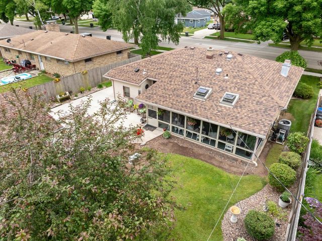 2821 S 18th STREET, Sheboygan, WI 53081