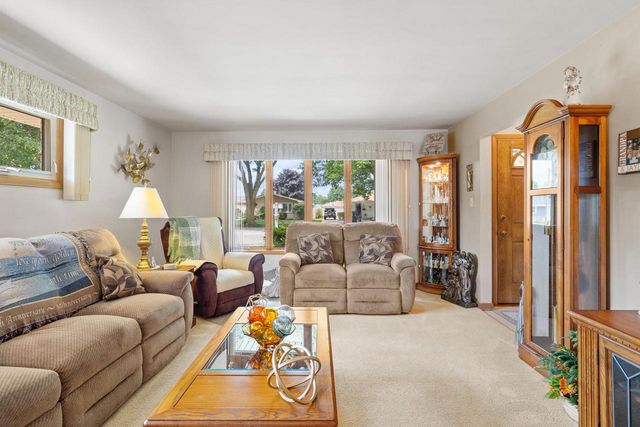 2821 S 18th STREET, Sheboygan, WI 53081