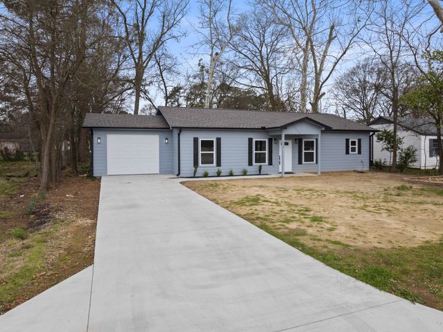 516 Elm Street, Pittsburg, TX 75686