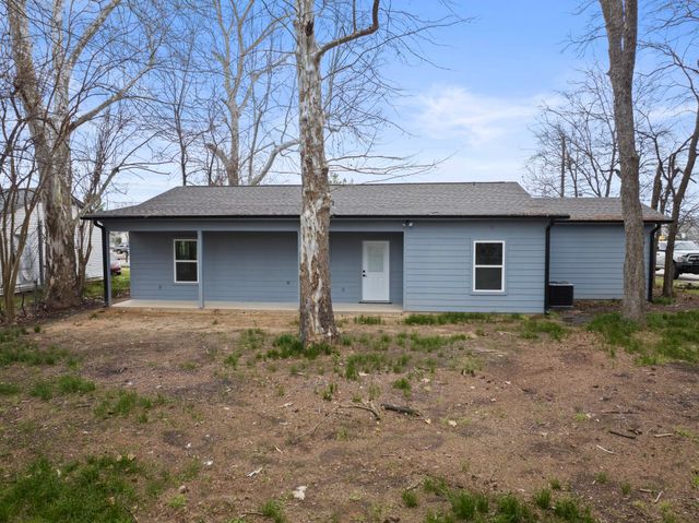 516 Elm Street, Pittsburg, TX 75686