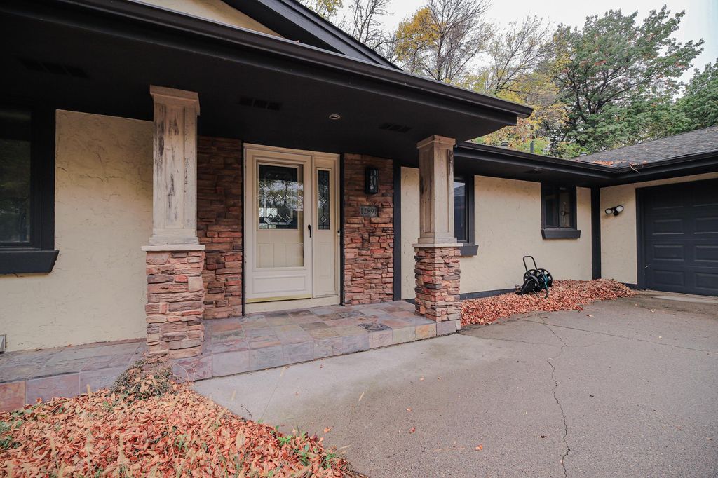 12891 73rd Avenue N, Maple Grove, MN 55369