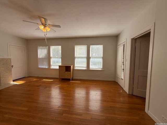 6713 Broadway, San Antonio, TX 78209