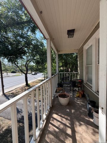 6713 Broadway, San Antonio, TX 78209