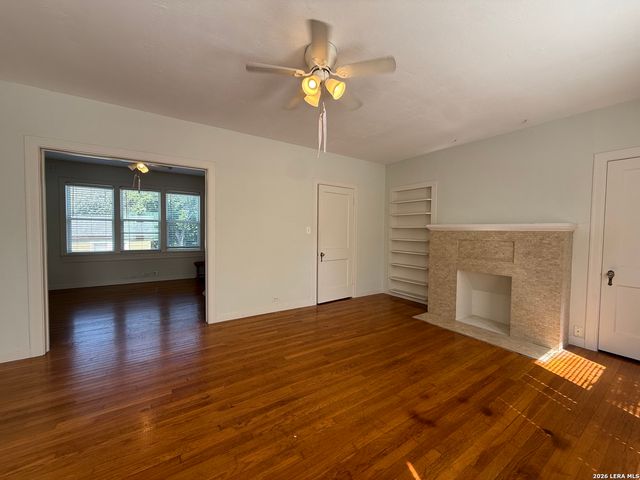 6713 Broadway, San Antonio, TX 78209
