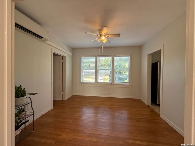 6713 Broadway, San Antonio, TX 78209