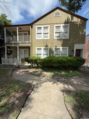 6713 Broadway, San Antonio, TX 78209