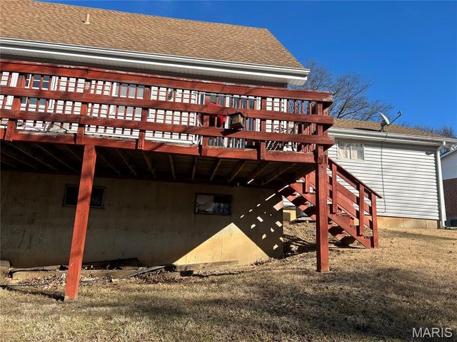 6805 Trois Court, Florissant, MO 63033