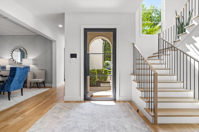 5639 W Amherst Avenue, Dallas, TX 75209