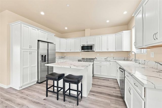 24226 Ocean Avenue, Torrance, CA 90505