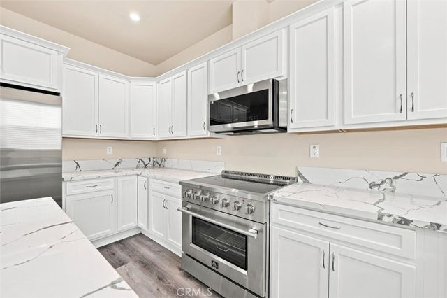 24226 Ocean Avenue, Torrance, CA 90505