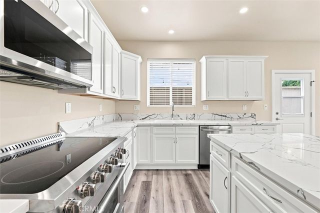 24226 Ocean Avenue, Torrance, CA 90505