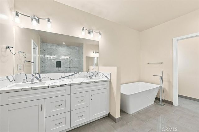24226 Ocean Avenue, Torrance, CA 90505