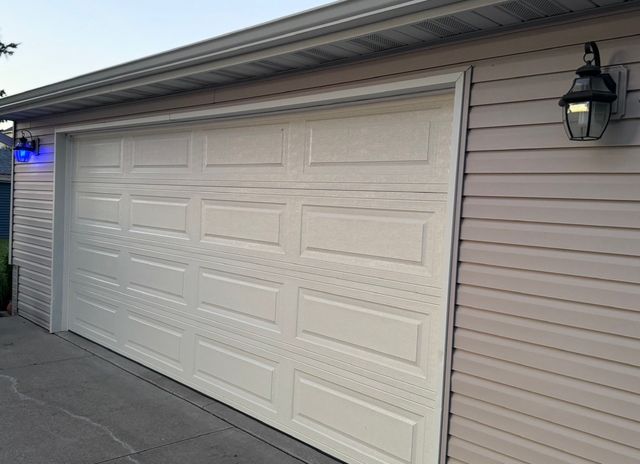 1715 7th Avenue, Belle Plaine, IA 52208