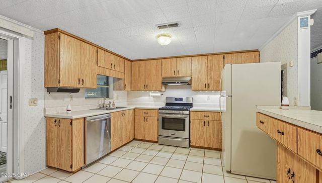 1730 Firetower Road, Chipley, FL 32428