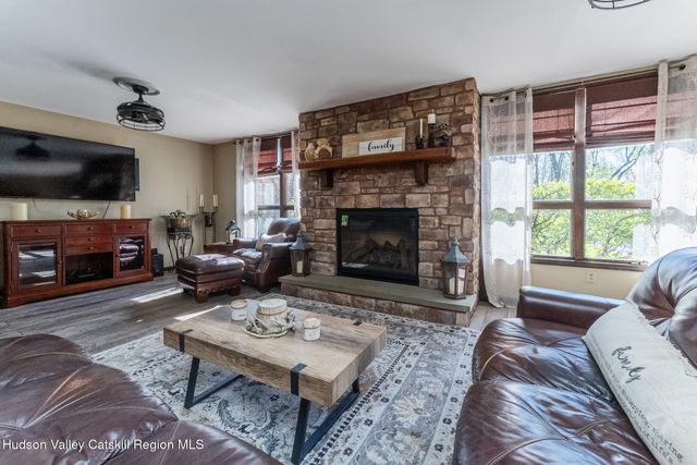 81 Union Center Road, Ulster Park, NY 12487