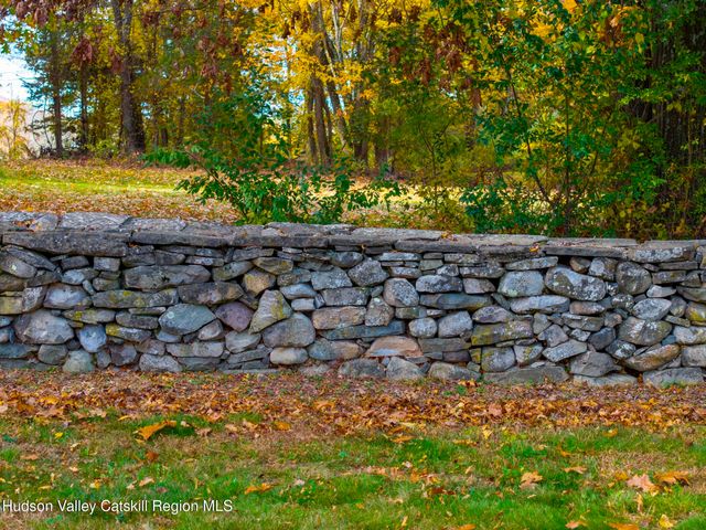 81 Union Center Road, Ulster Park, NY 12487