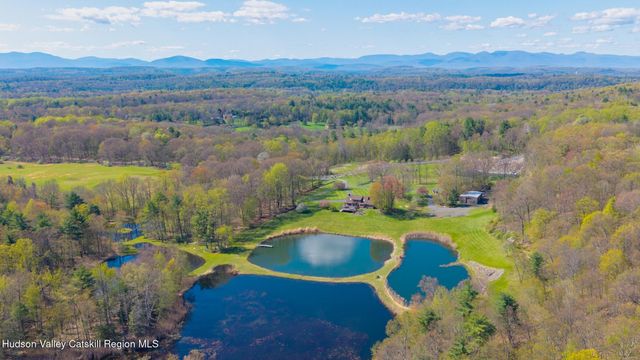 81 Union Center Road, Ulster Park, NY 12487