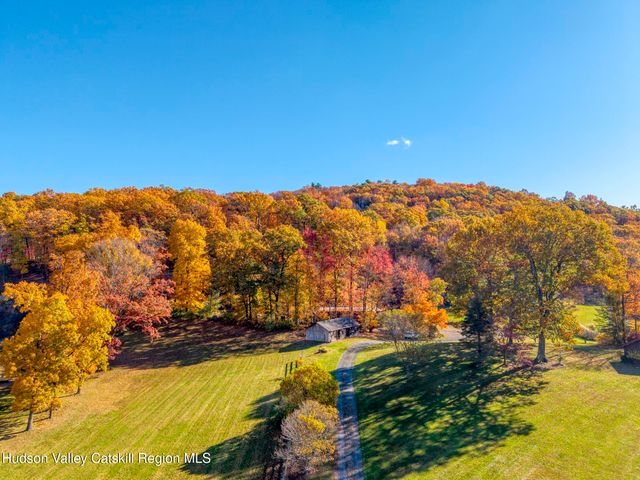 81 Union Center Road, Ulster Park, NY 12487