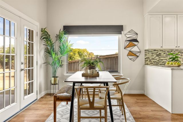 1910 Walsh DR, Round Rock, TX 78681