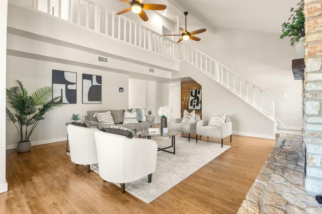 1910 Walsh DR, Round Rock, TX 78681