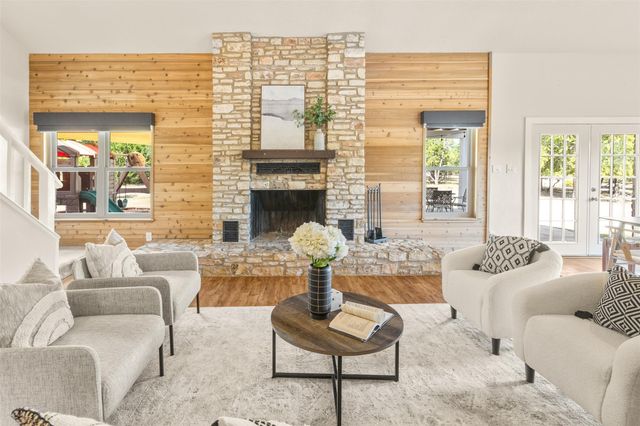 1910 Walsh DR, Round Rock, TX 78681