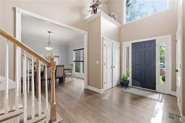 16289 S Lennox Street, Olathe, KS 66062