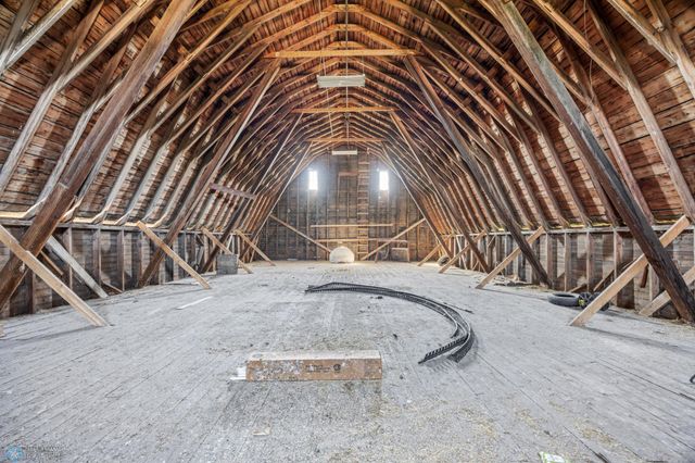 11552 110th Street S, Sabin, MN 56580