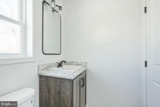 208 STRAND AVE, Sewell, NJ 08080