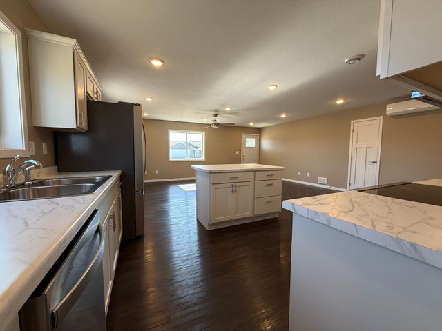 1516 Beartooth Ave SW, Bemidji, MN 56601