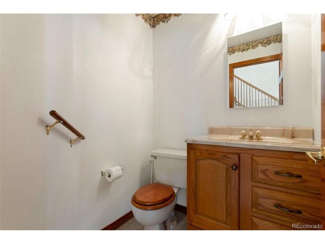 18876 E Powers Dr, Aurora, CO 80015