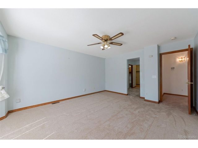 18876 E Powers Dr, Aurora, CO 80015