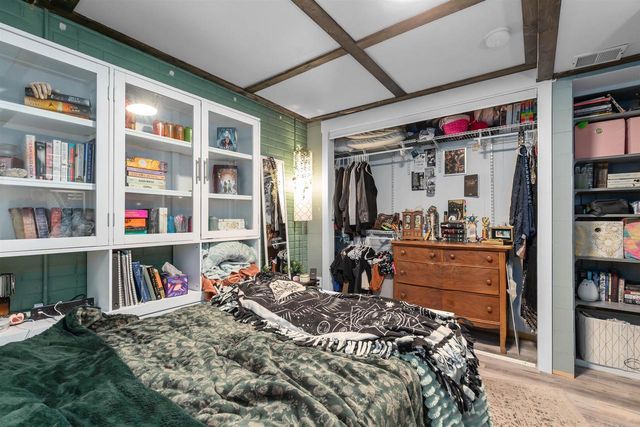 200 FOX FIRE DRIVE, Oshkosh, WI 54904