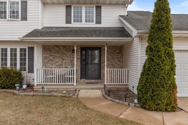 200 FOX FIRE DRIVE, Oshkosh, WI 54904