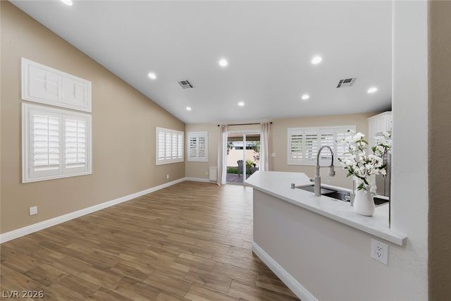 689 Mineral Hill Lane, Henderson, NV 89002