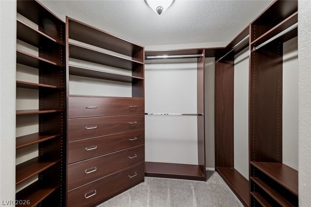 689 Mineral Hill Lane, Henderson, NV 89002