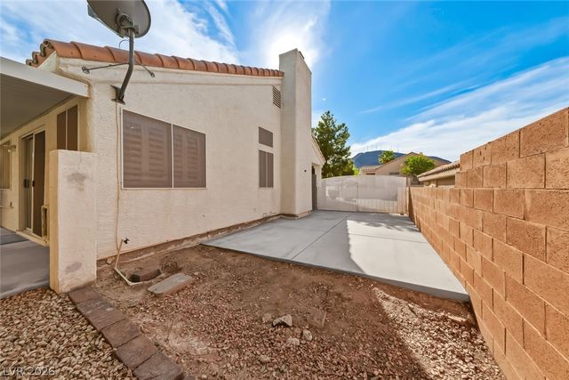 689 Mineral Hill Lane, Henderson, NV 89002