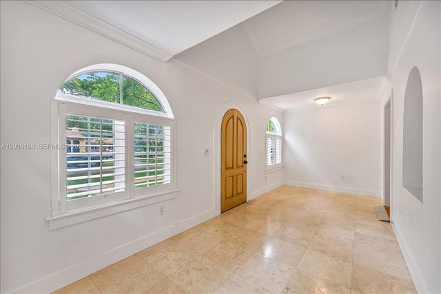 1102 Genoa St, Coral Gables, FL 33134