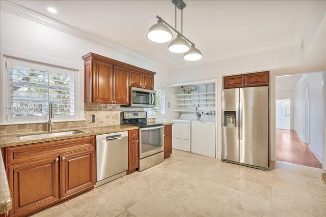 1102 Genoa St, Coral Gables, FL 33134