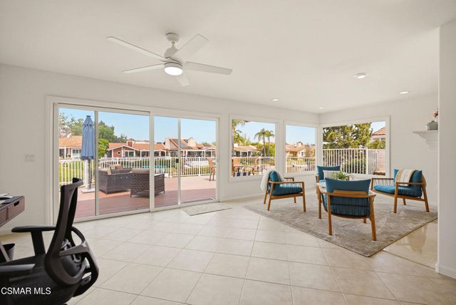 2379 Leeward Circle, Westlake Village, CA 91361