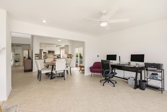 2379 Leeward Circle, Westlake Village, CA 91361