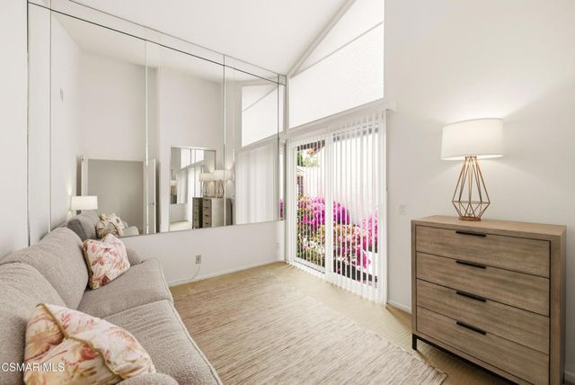 2379 Leeward Circle, Westlake Village, CA 91361