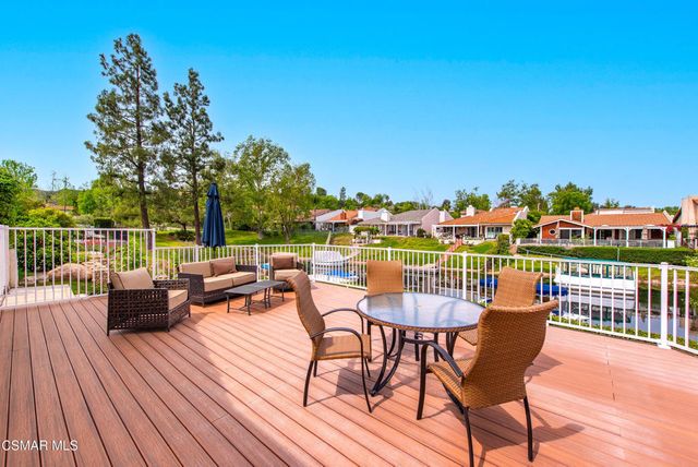 2379 Leeward Circle, Westlake Village, CA 91361