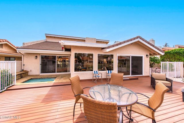 2379 Leeward Circle, Westlake Village, CA 91361