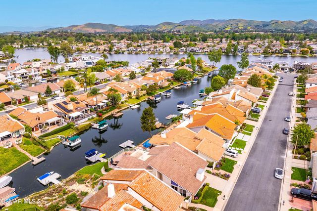 2379 Leeward Circle, Westlake Village, CA 91361