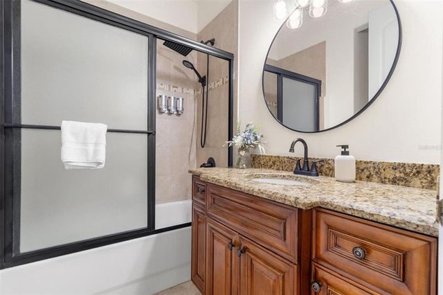 11302 SOUTHWIND LAKE DRIVE, Gibsonton, FL 33534
