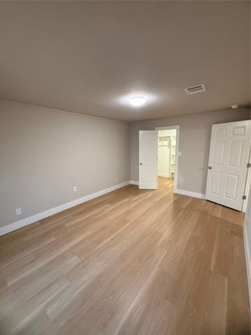 4405 Vermont Avenue, Fort Worth, TX 76115